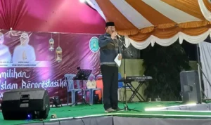 Plt. Asisten 1 Setda Pemerintah Kota Gorontalo, Iskandar Moerad Mewakili Walikota Gorontalo saat Membuka Acara PPIB Tingkat Kecamatan Kota Timur Kota Gorontalo Tahun 2025, di Halaman Kantor Kec. Kota Timur. (Foto: Annahdlah)