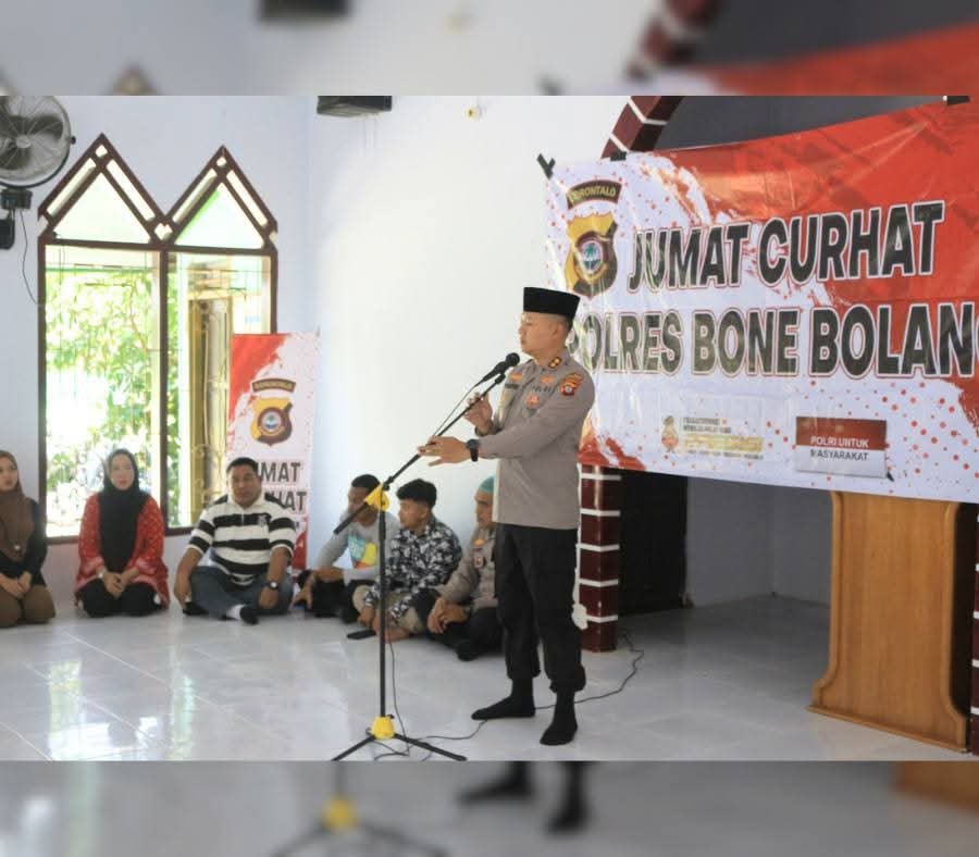 Kapolres Bonbol AKBP Supriantoro saat memberi arahan