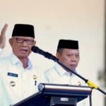Bupati Bone Bolango, Ismet Mile bersama Wakil Bupati Risman Tolingguhu, memulai pemerintahannya dengan memberikan arahan pembinaan dihadapan ASN Bonbol. (Foto: Humas Bonbol)