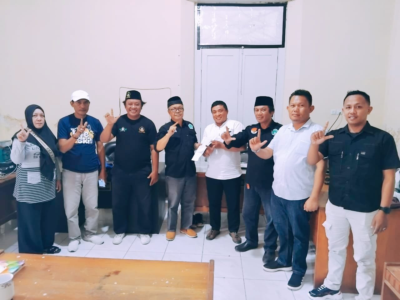 Para Pengurus PSNU pagar Nusa cabang Kota Gorontalo, Melakukan Audense Silaturrahim di Kantor Kesbangpol Kota Gorontalo. (Foto: Annahdlah.com)