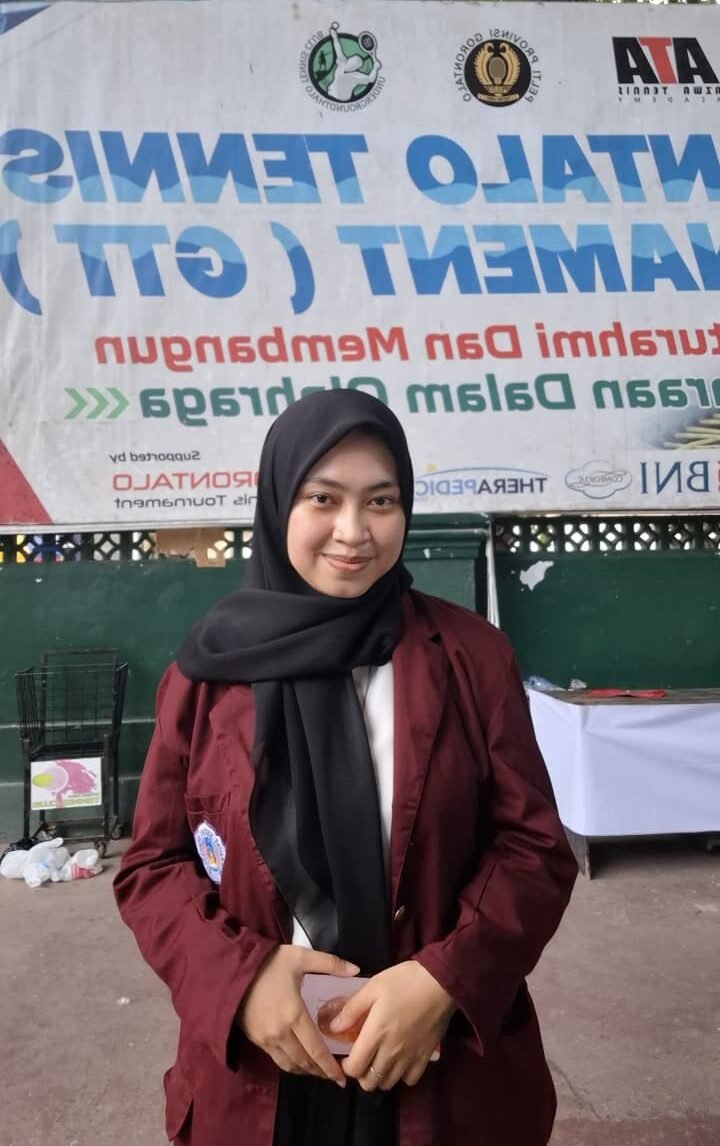 Safna Rusdi, Mahasiswi UNG yang Menulis Kembali Mimpinya dengan Kaligrafi, Annahdlah.com Safna Rusdi Mahasiswi Fakultas Sastra dan Budaya Universitas Negeri Gorontalo (UNG). (Foto: Annahdlah)