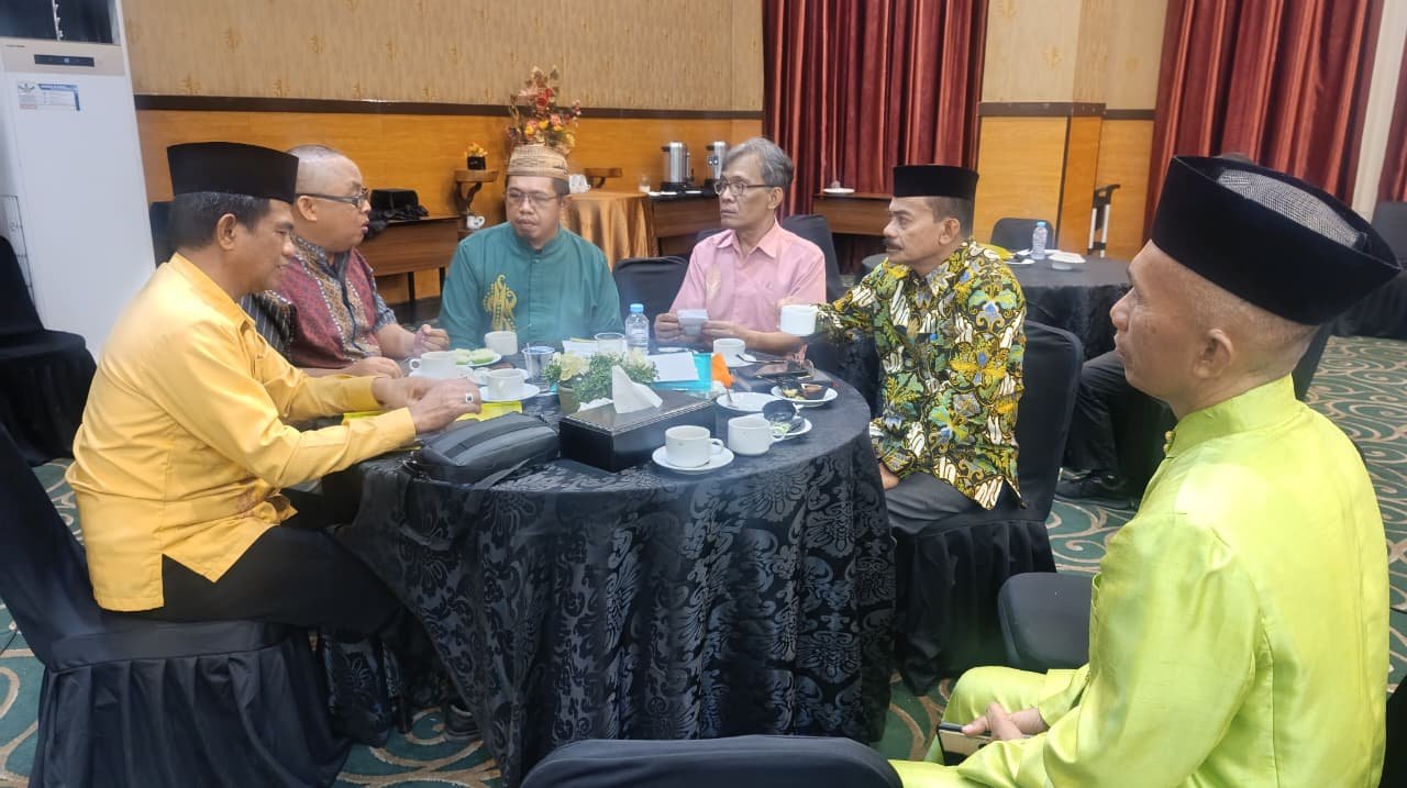 Para Tokoh Adat & Budaya Gorontalo. (Foto: Annahdlah)