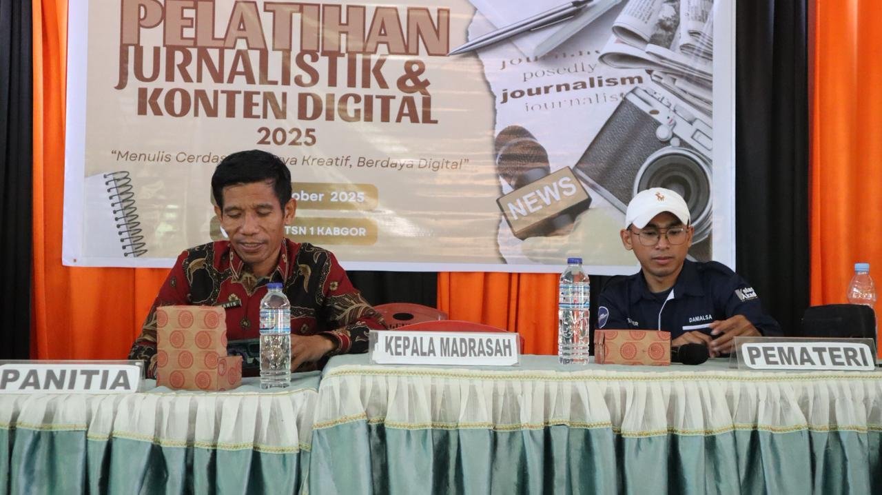 MTsN 1 Kabgor Gelar Pelatihan Jurnalistik dan Konten Digital, Annahdlah.com Kepala MTsN 1 Kabgor, Dr. Waris Masuara, S.Ag., M.Hi. (Foto: Annahdlah)