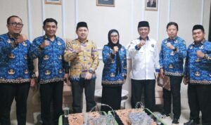 Silaturrahim PC IKA PMII ke Kementerian Agama Kota Gorontalo. (Foto: Annahdlah)