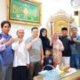Majelis Pertimbangan Ibu Hj. Farida Napu bersama Ketua Umum IKA PMII Kota Gorontalo Muchlis S.Huntua bersama jajaran pengurusnya. Foto: (Annahdlah)