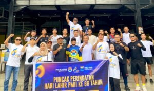 Kabid Pemuda Muchlis S.Huntua bersama para Alumni PMII dan Kader PKC, PC PMII Gorontalo. Foto: Annahdlah