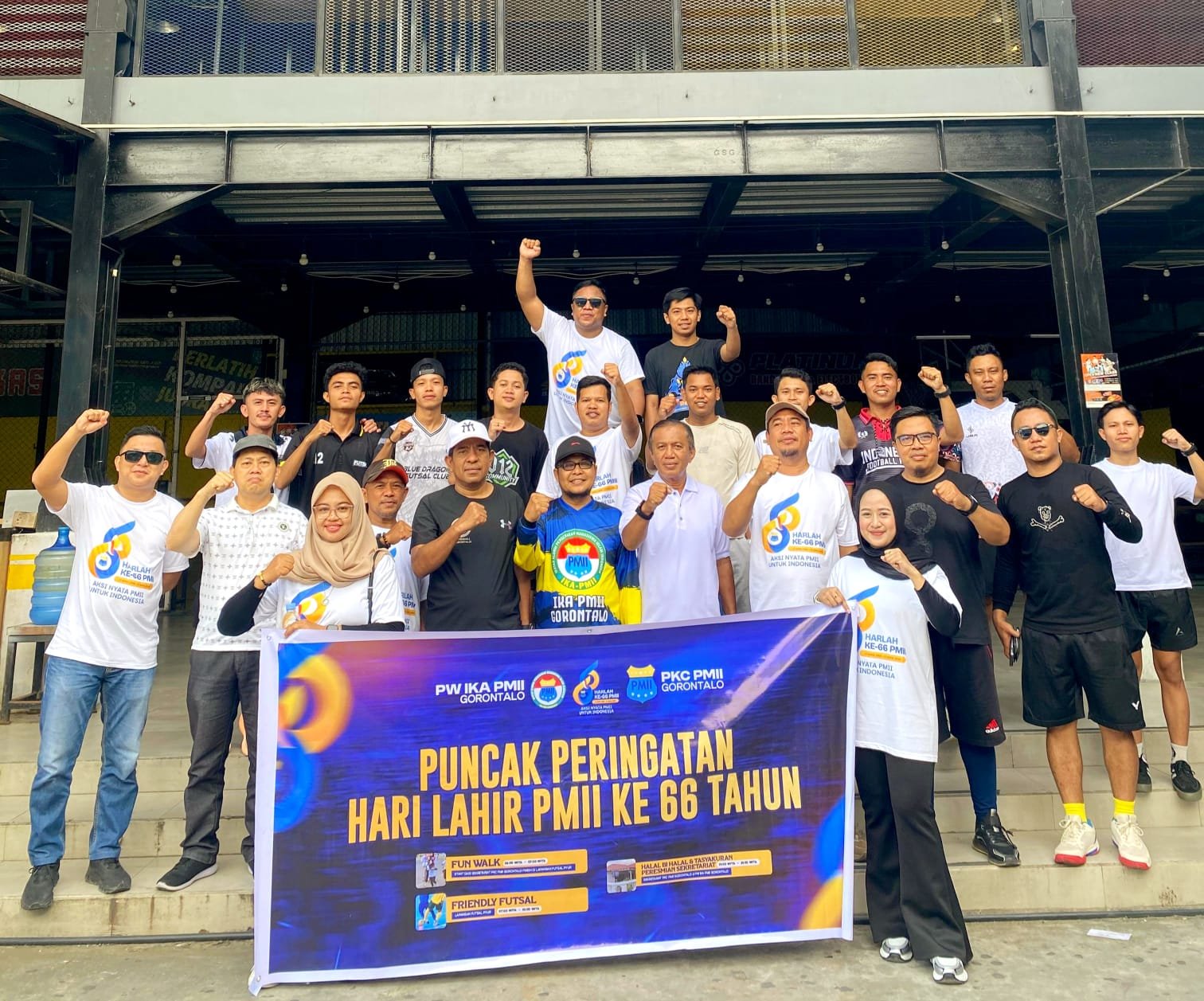 Kabid Pemuda Muchlis S.Huntua bersama para Alumni PMII dan Kader PKC, PC PMII Gorontalo. Foto: Annahdlah
