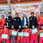 Kadis Disparekrafpora Provinsi Gorontalo, Sulktan Kalupe dan para Pendekar Silat Tapak Suci dan Pagar Nusa UNU Gorontalo, hadiri Milad 63 Tahun Tapak Suci. (Foto: Annahdlah)