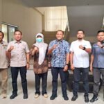 Kunker Komisi IV DPRD Provinsi Gorontalo, Kabid Pemuda Disparekrafpora, KNPI Gorontalo dan Tim Badan Perwakilan Gorontalo di Jakarta, bersama Kepala balai Pemuda dan Olahraga Dinas Pendidikan Pemuda dan Olahraga DI Jogyakarta. (Foto: Annahdlah)