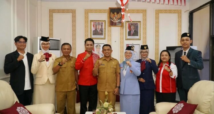 PCMI bersama Kadis Disparekrafpora dan Kabid Pemuda. (Foto: Annahdlah)