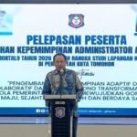 Gubernur Gorontalo Gusnar Ismail saat Memberikan Sambutan Pelepasan Peserta PKA I Tahun 2026, di aula Rujab Gubernur. )Foto: Annahdlah)