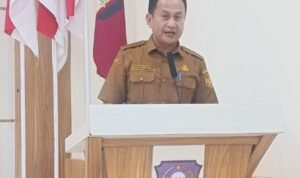 Buka Pelantikan IMM Kota Gorontalo, Gubernur Gusnar Ajak Mahasiswa Kolaborasi Sinergis, Annahdlah Gubernur Gorontalo diwakili Kabang Kesbangpol Prov. Gorontalo, Nikson Entengo (Foto: Annahdlah